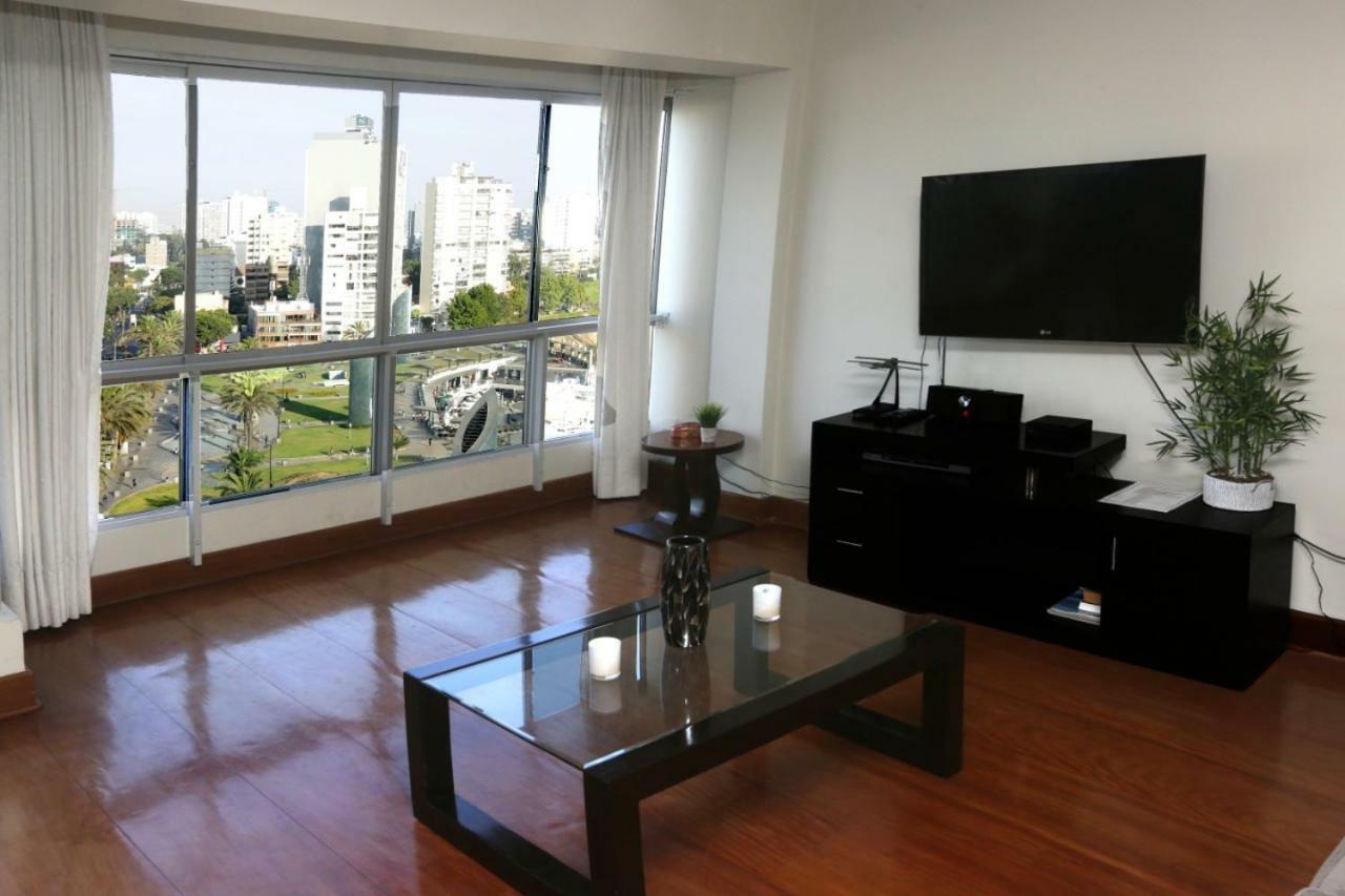 Oceanfront Miraflores Larcomar Next To Marriott Lima Exterior photo